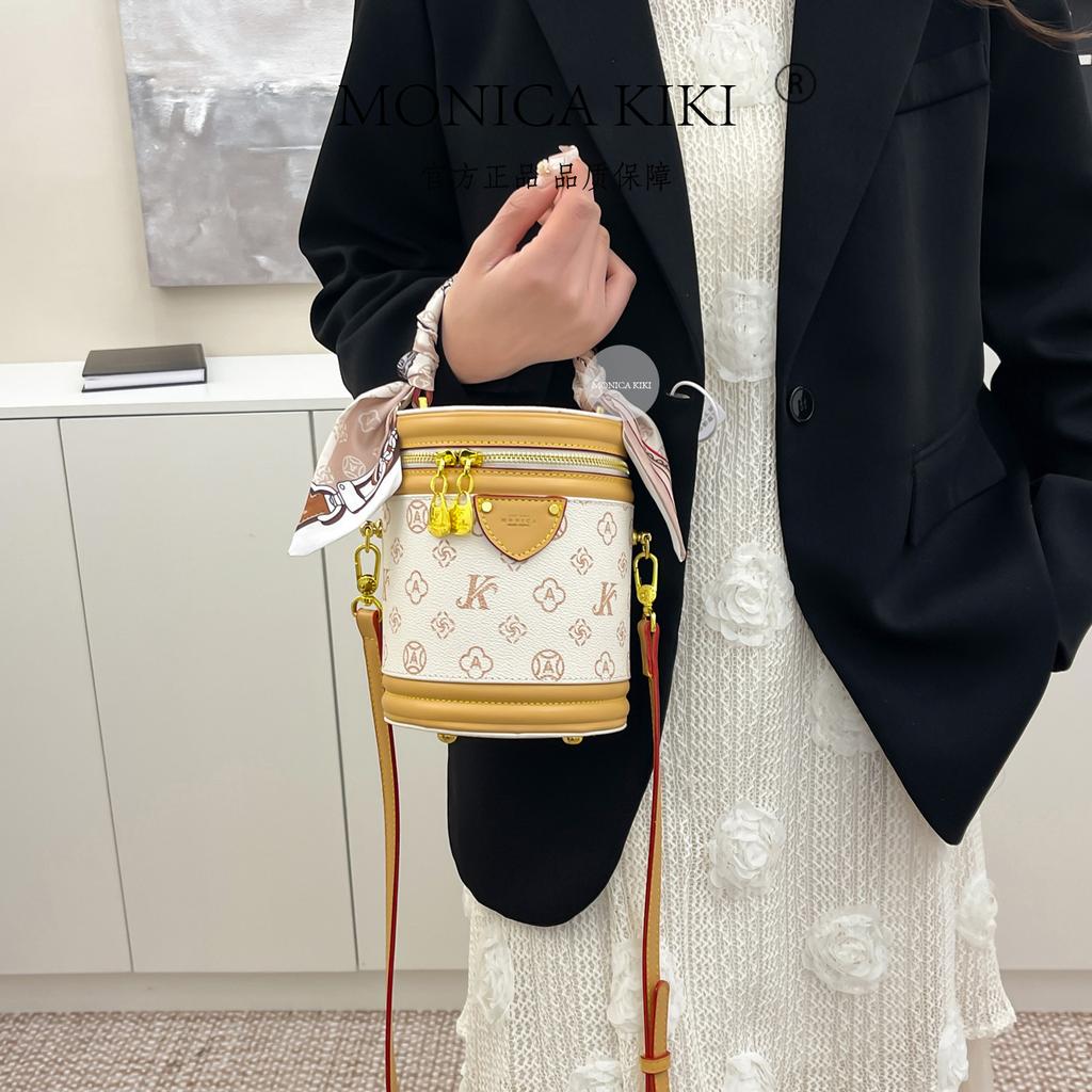 Old flower bucket bag women's 2025 new handbag cylinder bag retro printed handbag versatile messenger bag