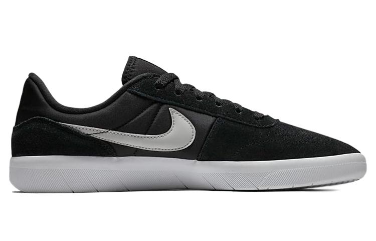 Nike SB Team Classic Black White