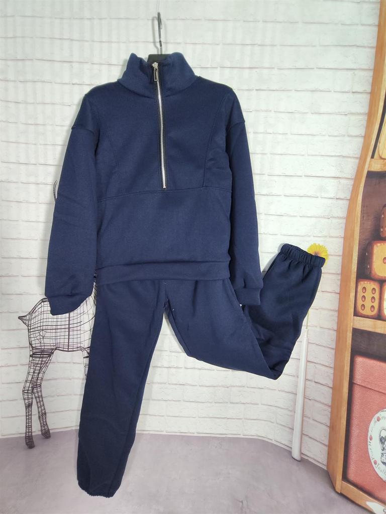 Женский флисовый костюм-двойка из свитера осень/зима 2023 г.: Европейская и американская уличная мода