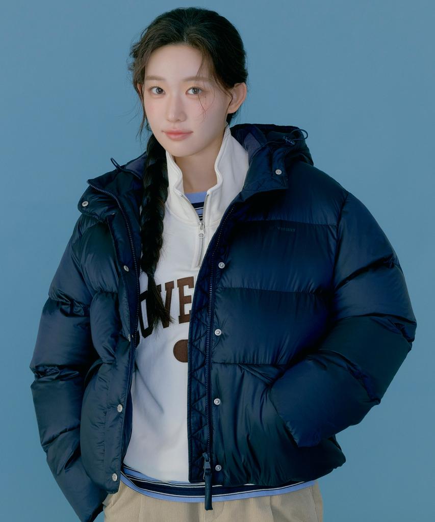COVERNAT Arch Logo Half-Zip Sweatshirt Cream
