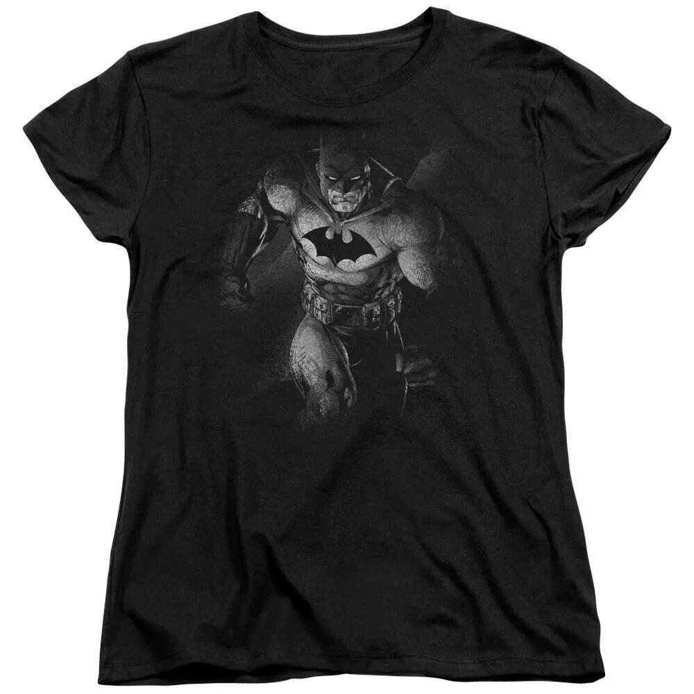 Batman "Materialize" Women's T-Shirt