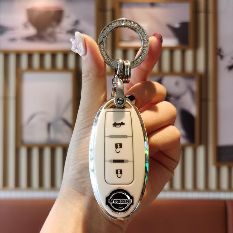 Nissan Altima Key Cover: Fits 16th, 19th, 20th, 21st Gen, 2.0L/2.0T Models