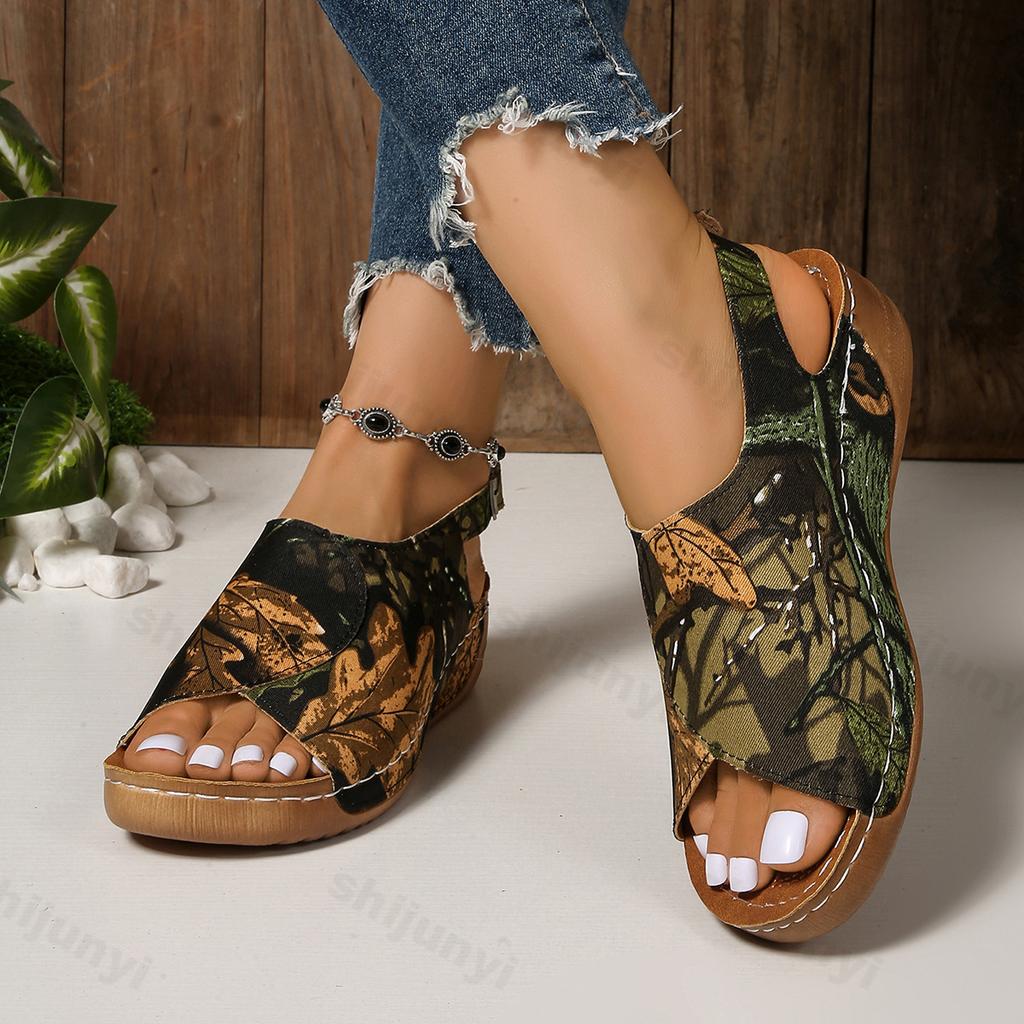 Fashion Fashion Retro Fish Moouth Casual Wedge Heel Slippers for Women 2025 Summer Open Toes Comfortable Back Strap Chunky Beach Sandals