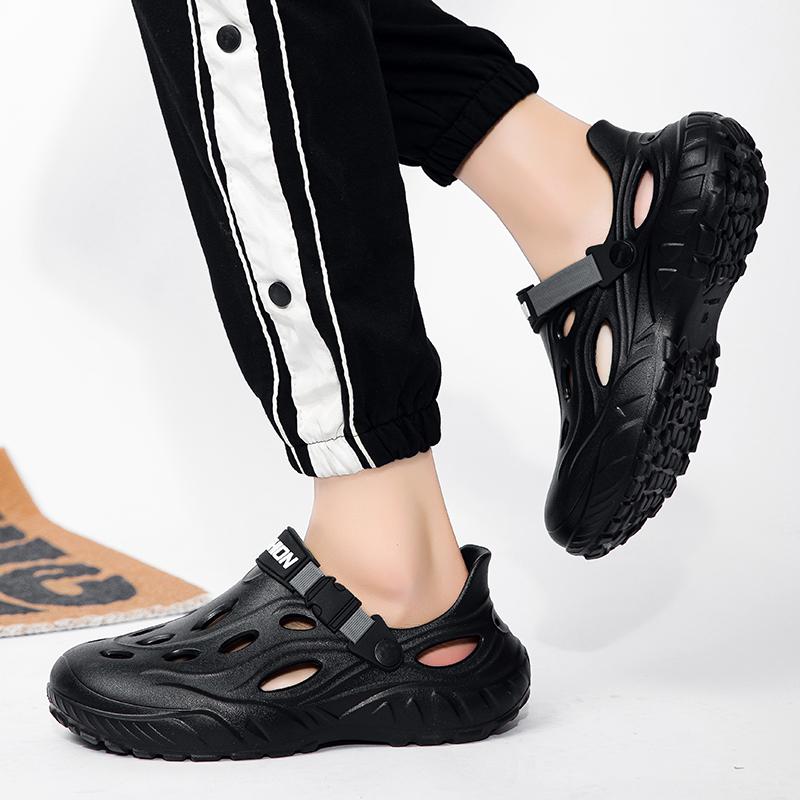 Новые мужские сандалии для отдыха на природе, спортивные тапочки, пляжные шлепанцы, дышащие сабо, мужская повседневная садовая обувь, нескользящие мужские сандалии для походов на природе