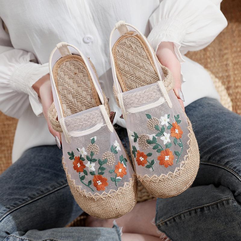 Женские винтажные повседневные сетчатые туфли с вышивкой, летние новые дышащие туфли на плоской подошве, женские удобные легкие кроссовки, женские мокасины без застежек