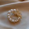 Exquisite Imitation Pearl Rhinestone Wreath Butterfly Brooch For Women Trend Elegant Circle Brooch Pins Party Wedding Gifts