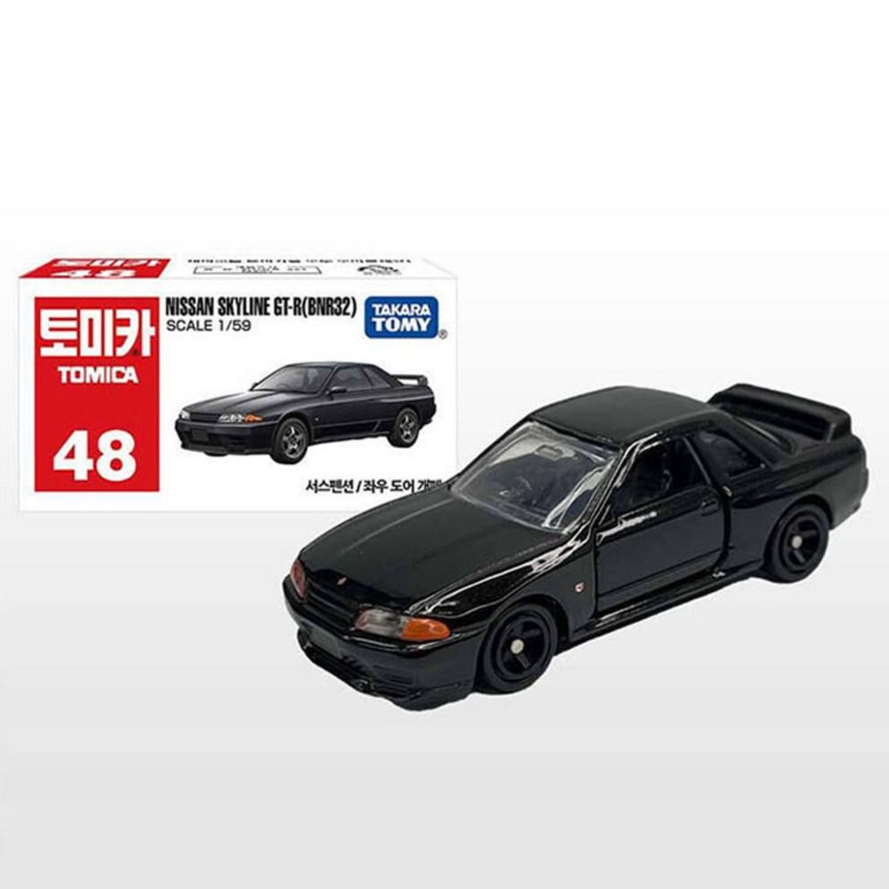 Tomica 48 Nissan Skyline GT-R BNR32 Diecast Car