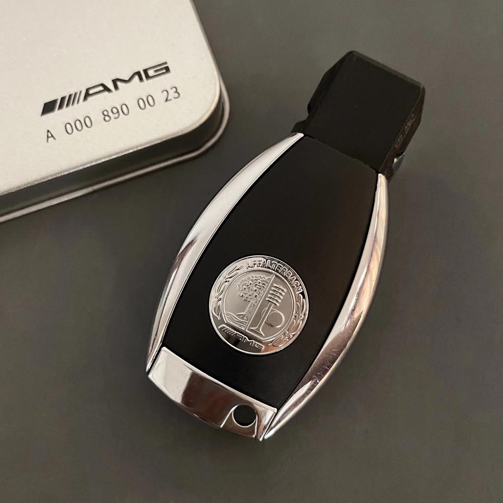 CEJ1 2025 Hot For Benz For Mercedes-Benz key rear cover new C-Class E-Class S-Class AMG Maybach Babos car key shell rear cover