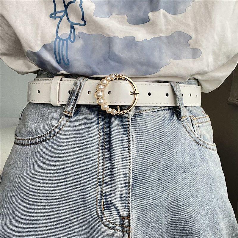 Fashionable Pu Women's Belt Featuring Elegant Heart Design For Versatile Styling