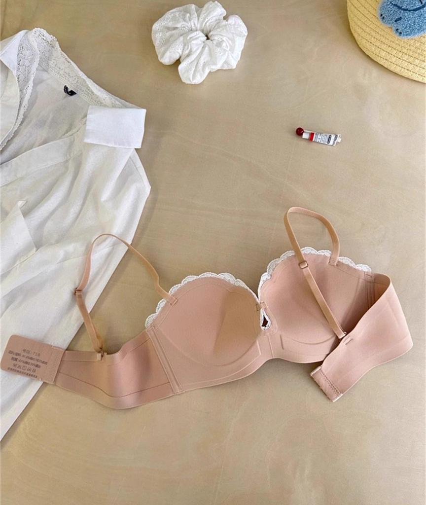Seamless Thin Strap Push-Up Bra for Small Busts - Wirefree, Anti-Sagging, Enhances Size for a Sexy Look