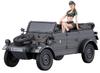 Hasegawa Пластиковая фигурка девушки Kubelwagen Type 82 SP453 1/24 Pkw.K1 с блондинкой