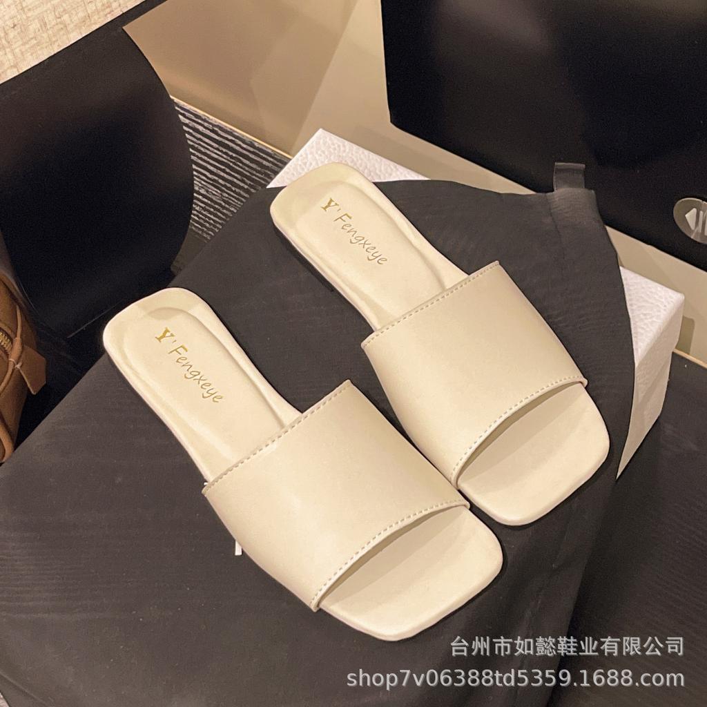 2025 Summer European and American New Fashion One-word Cool Slippers Simple Temperament Flat Bottom Square Head Sandals Women
