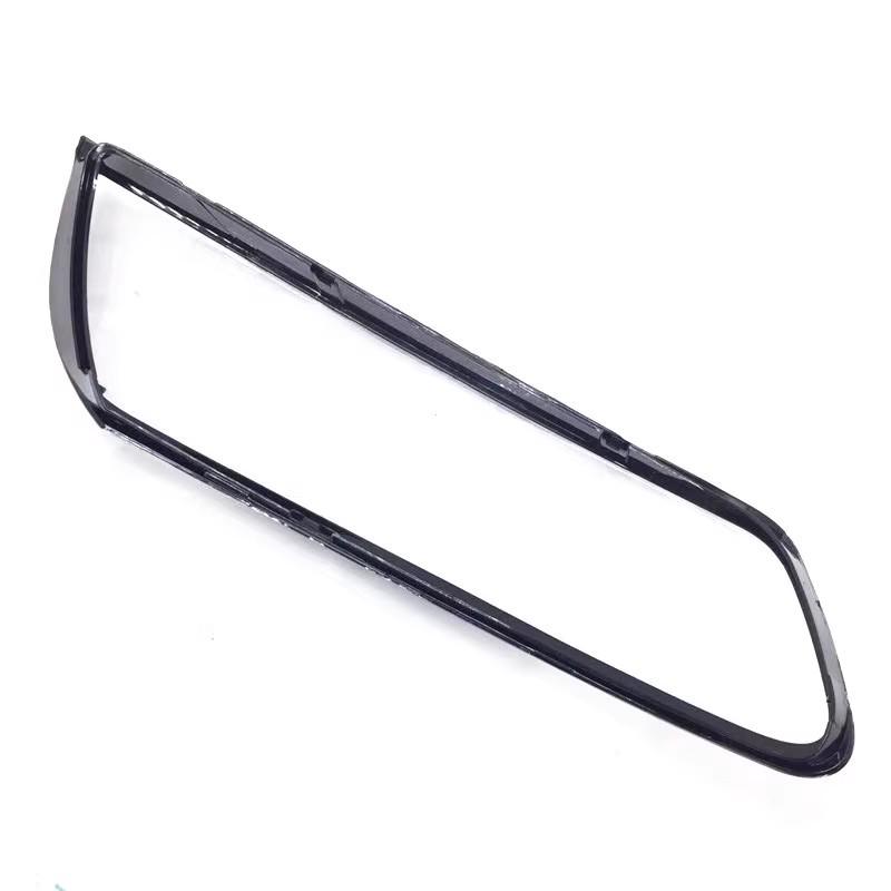 Volvo S40 (07-12) Headlight Lens Cover Replacement