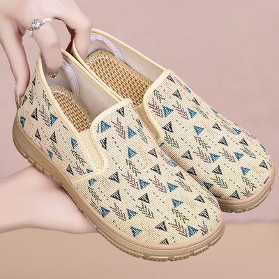 Туфли женские весенние и летние новые женские туфли туфли с мелким горлом женские парусиновые туфли на плоской подошве ленивые повседневные туфли универсальные старые пекинские тканевые туфли