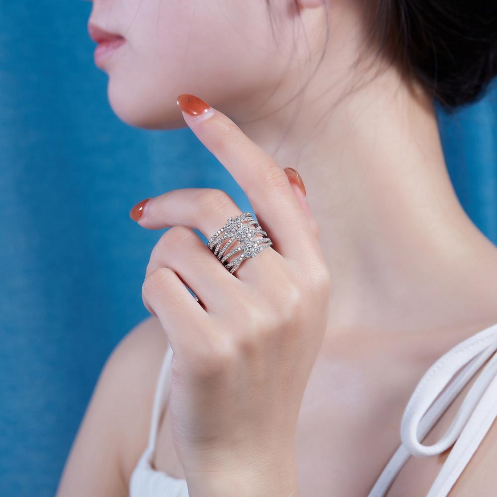 Vinregem Luxury 100% 925 Sterling Silver Sparkling 3EX VVS1 D Color Real Moissanite Full Diamond Ring for Women Wedding Party Fine Jewelry Gifts