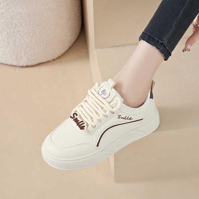 Перфорированная обувь из синтетической кожи для женщин, роскошная вулканизированная женская обувь на плоской подошве, кроссовки 43 размера, спортивная обувь, высокие технологии, цена Vip