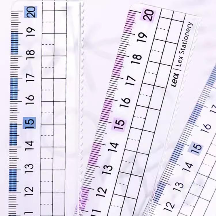 Прозрачная линейка против близорукости для учеников начальной школы с волнистыми и прямыми линиями