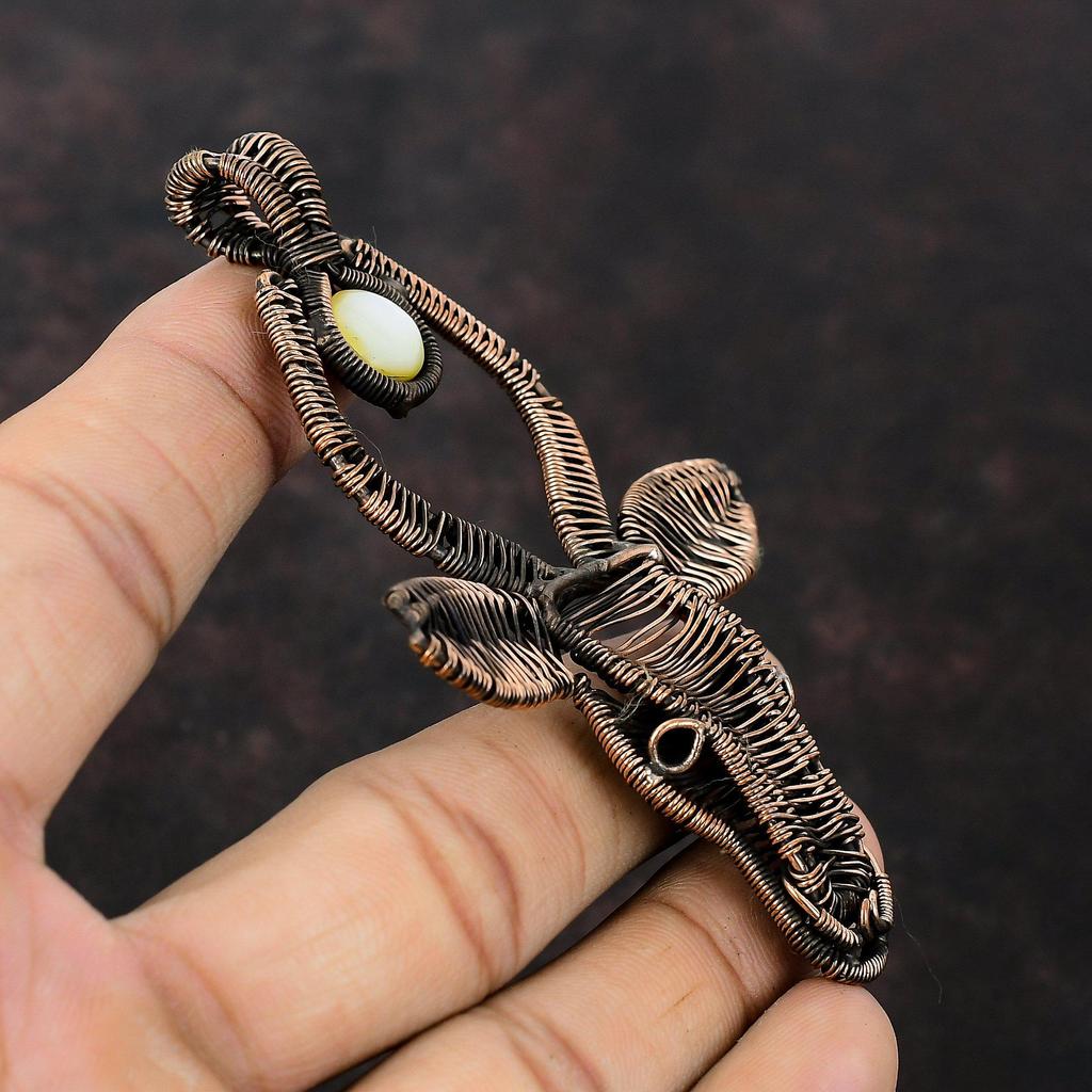 Перламутровый кулон, медная проволока, обернутая драгоценным камнем, кулон в виде головы быка, ювелирное изделие ручной работы, абсолютно новый кулон, обернутый проволокой, ювелирное изделие для подарка