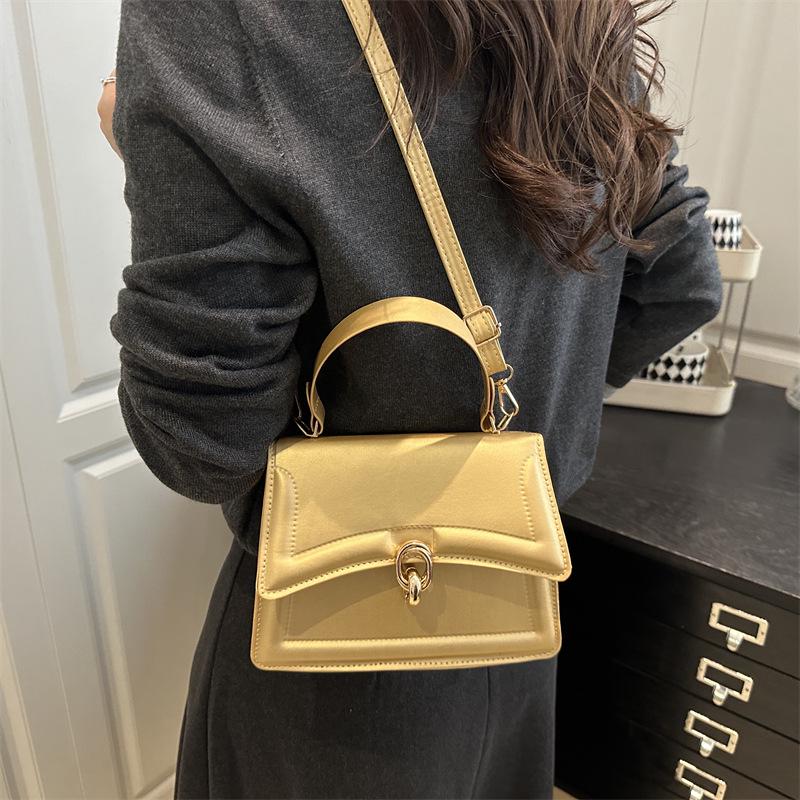 Модный тренд 2025 года Однотонная женская сумка кроссбоди - Универсальная квадратная сумка через плечо в корейском стиле