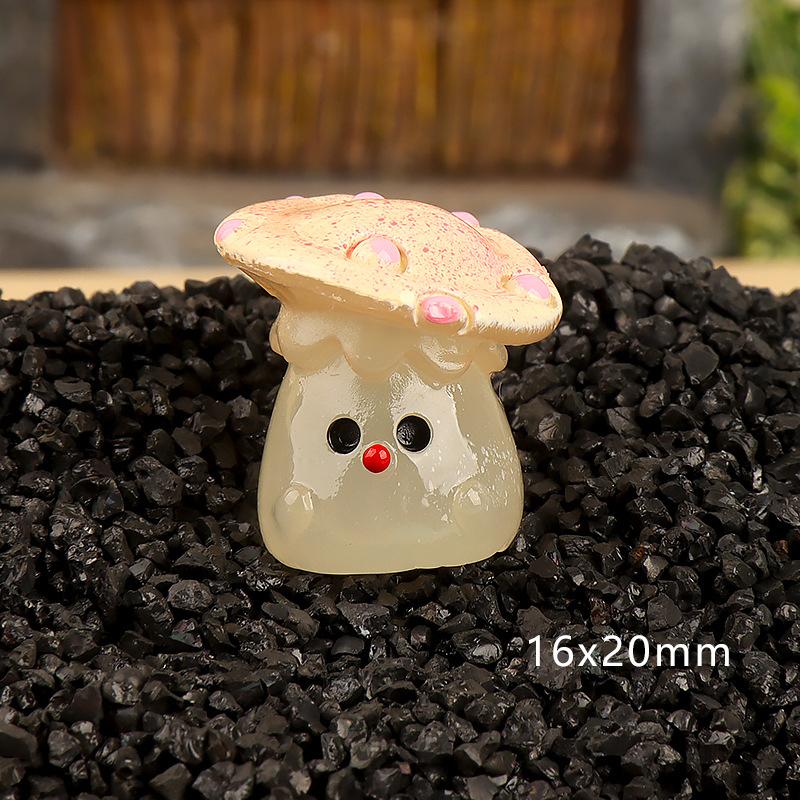 Luminous Mini Colorful Mushroom Ornament Cartoon Colorful Model Micro Landscape Dollhouse Miniature Toy Car Decoration