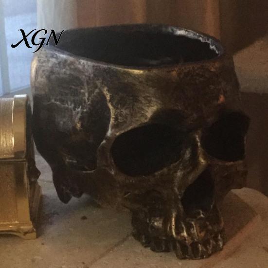 Retro Distressed Skull Decor Planter, Resin Head Flower Pot, Halloween Candy Bowl, Spooky Unique Gothic Gifts Decoration for Tabletop Home Bar Office