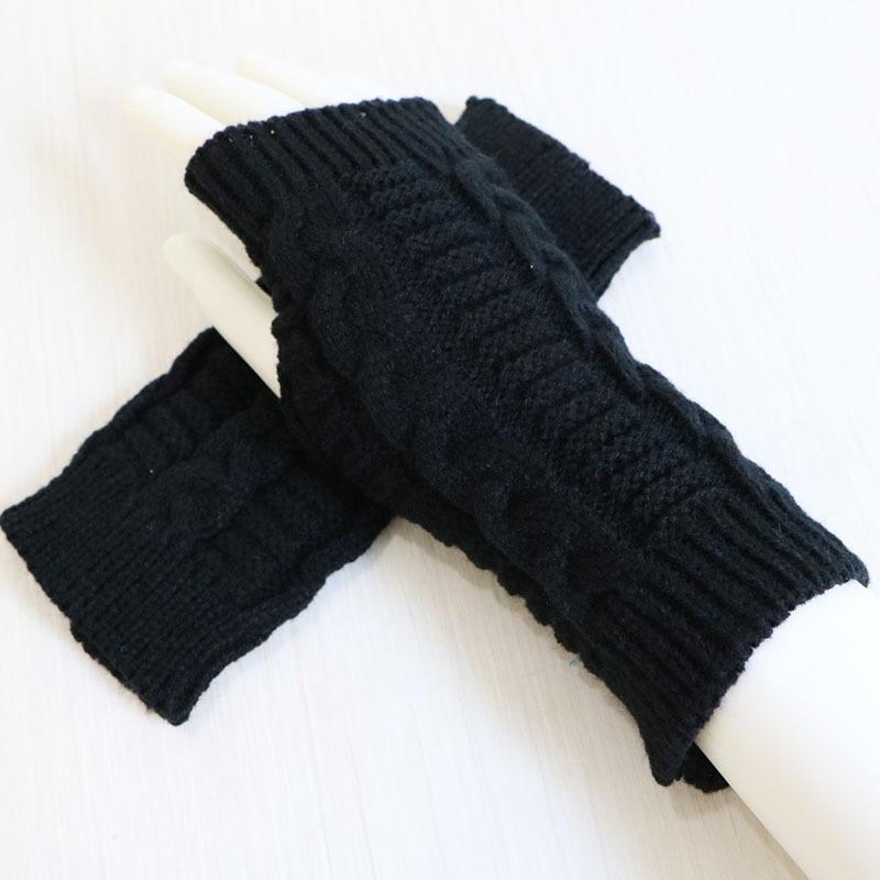 Short Fried Dough Twists Fashion Gloves, Autumn And Winter Men'S And Women'S Knitting Wool Gloves, Exposed Half Finger Warm Wrist Protectors