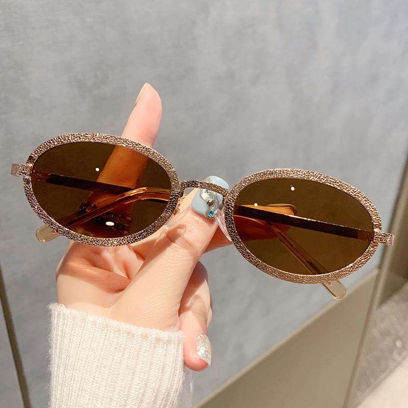 New Oval Shaped Small Fragrance Sunglasses Fashion Women Metal Eyeglasses With Embossed Retro Starry Sparkling Artistic Glasses