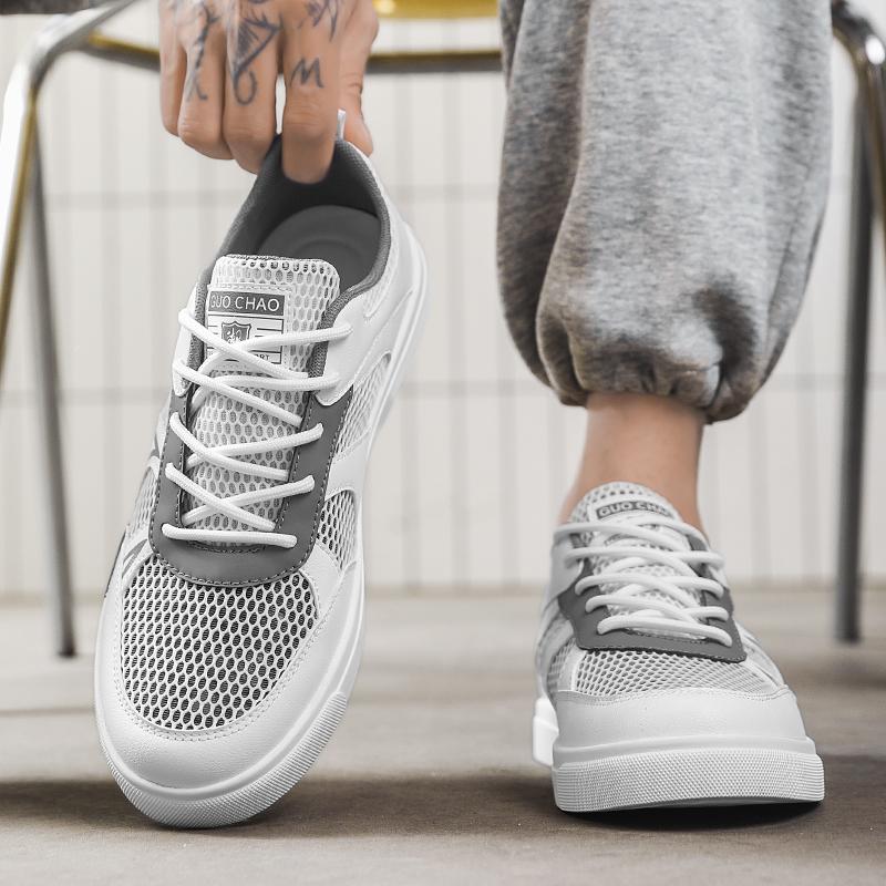 Men’s Sports Shoes Summer Breathable Casual Skateboard Shoes Plus Size White Running Sneakers Shoes for Students