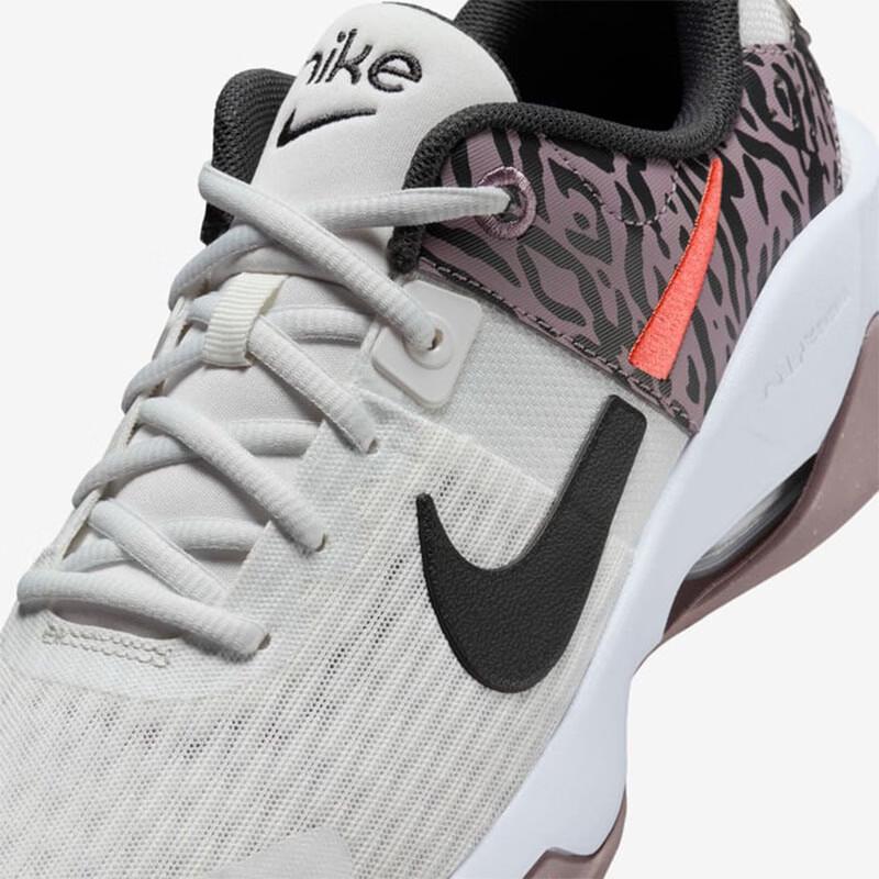 Nike Женские тренировочные кроссовки Zoom Bella 6