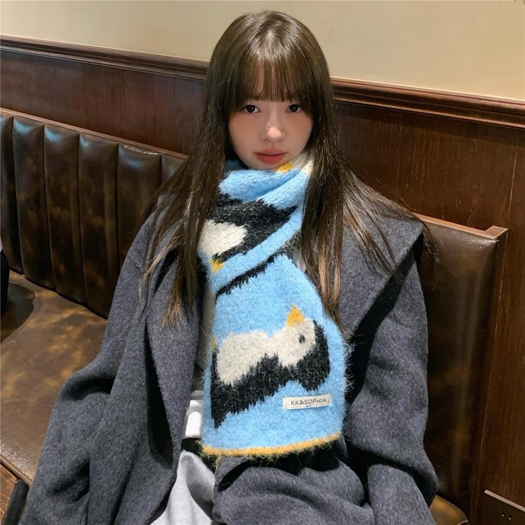 Ladies' Design Sense Cute Little Penguin Scarf Women'S Winter New Versatile Wool Knitted Scarf Gift