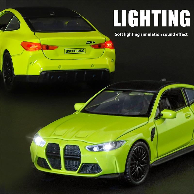 Модель-машинка 1/32 BMW M4 Luxury Alloy Sedan, Имитация звука и света, Амортизация на четыре колеса, Сильный возвратный механизм