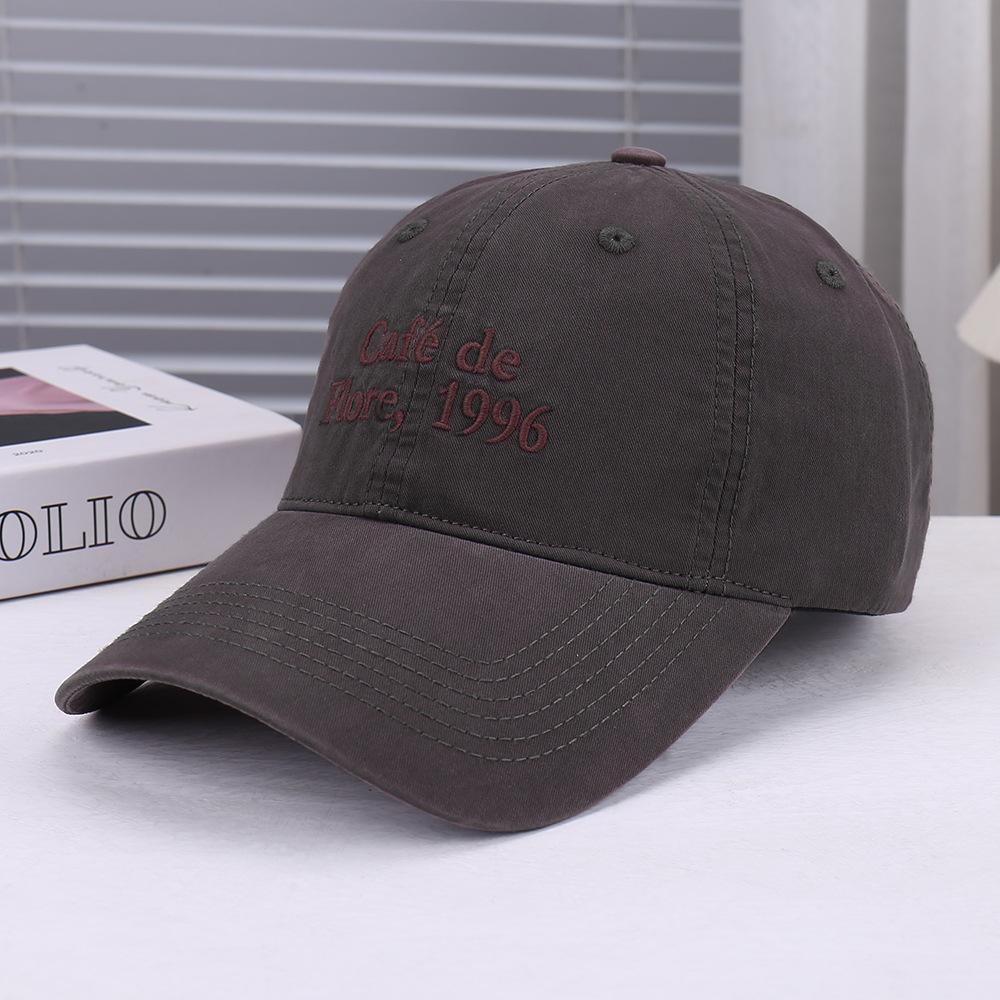 Spring and summer new fashionable and exquisite three-dimensional letter embroidery decorative baseball cap outdoor travel sports sun hat