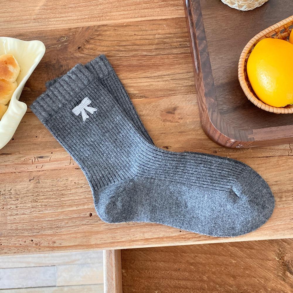 Thickened Women's Mid-Calf Socks Warm Seamless Socks Fashion Bow Knot Socks  for Women Girls