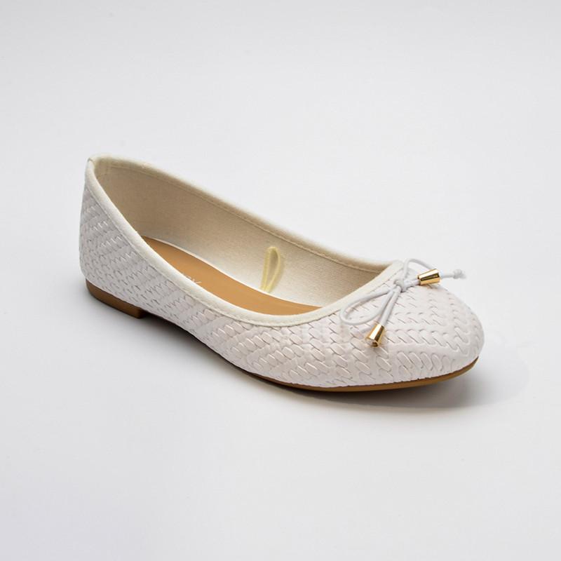 Весенняя и осенняя обувь больших размеров, удобные и легкие женские туфли с мягкой подошвой и неглубоким носком