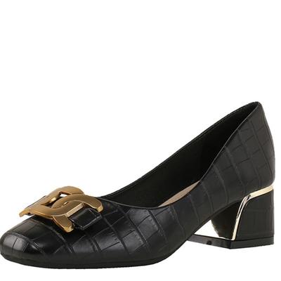 Мода Большой размер 35-43 Женские туфли-лодочки Средний каблук Квадратный носок Туфли Офисная леди Кожаная обувь Большая Золотая Металлическая Цепь Мягкая подошва Обувь слипоны