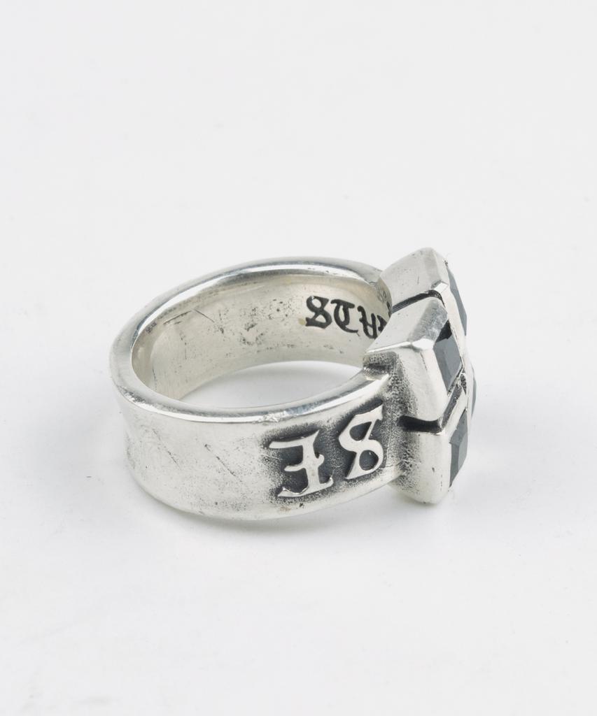 Sheen666 Dum Series Foursquare Ring Black Cubic (Type A)