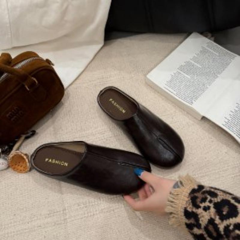 Модные белые женские полушлепанцы баотоу, женские 2025 весна и лето, новая кожаная ленивая одинарная обувь