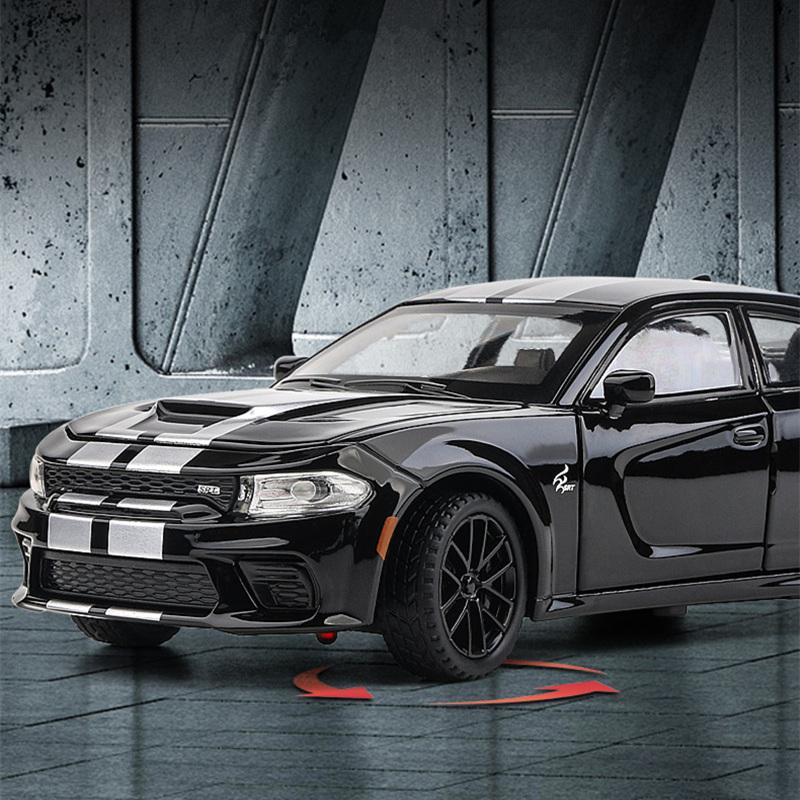 1/32 DODGE Charger SRT Hellcat Alloy Sports Car Model Diecast Toy Muscle Vehicles Car Model Simulation Sound and Light Kids Gift