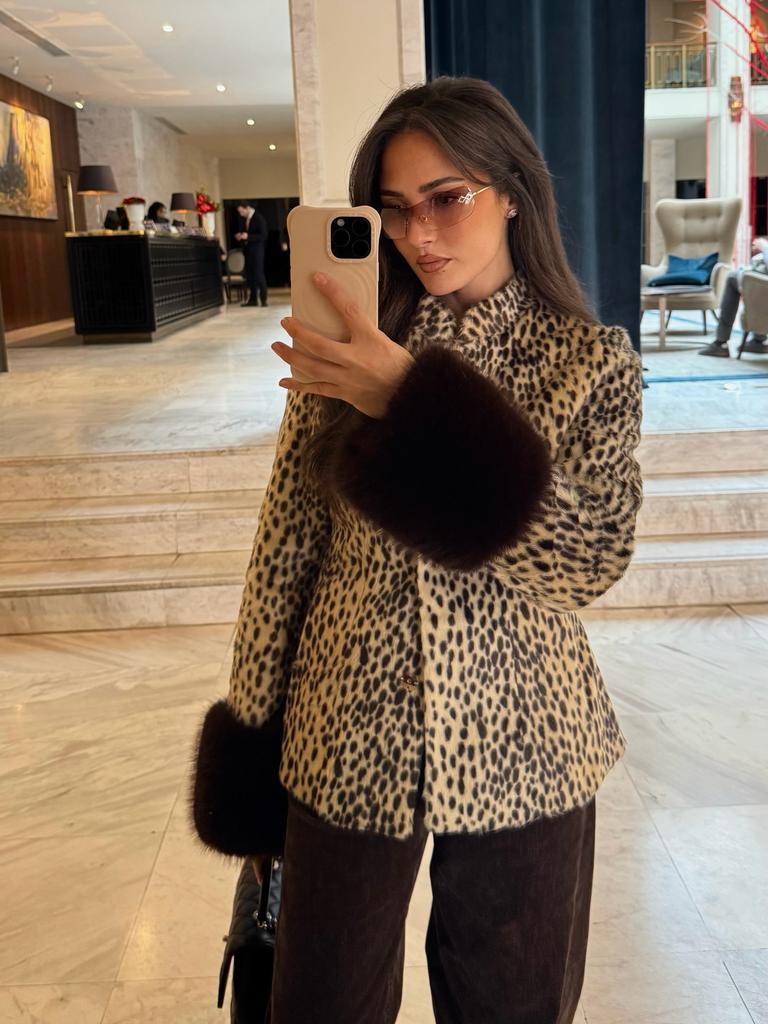 Women's Vintage Cheetah Print Faux Fur Coat Stand Collar Single-Breasted Waist-Tight Fuzzy Jacket