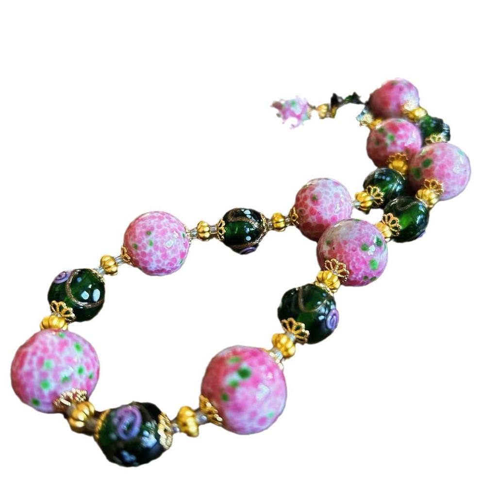 Винтажный набор колье и серег в стиле ретро середины века из розового опалового стекла