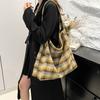 Tote Bag Plaid 2025 New Winter New High-end Lazy Handbag Fashion Underarm Bag Wholesale