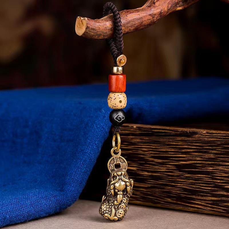 Custom Brass Bell Tortoise Shell Keychain Pendant - Retro High-End Car Lanyard