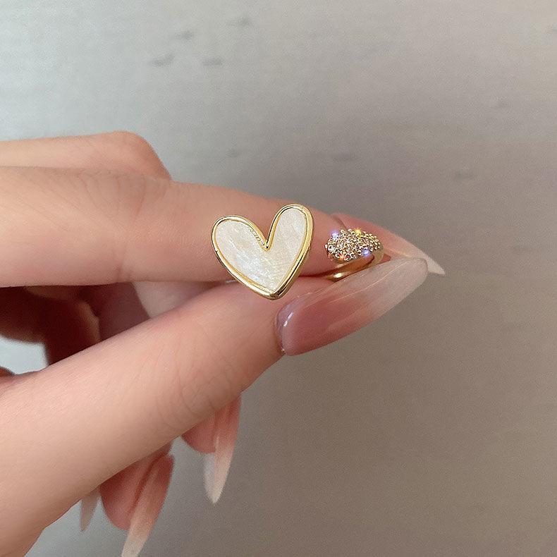 Fashion Vintage Bohemia Love Heart Opening Ring for Women Girl Cute Crystal Hollow Finger Rings Sweet Aesthetic Jewelry Gift