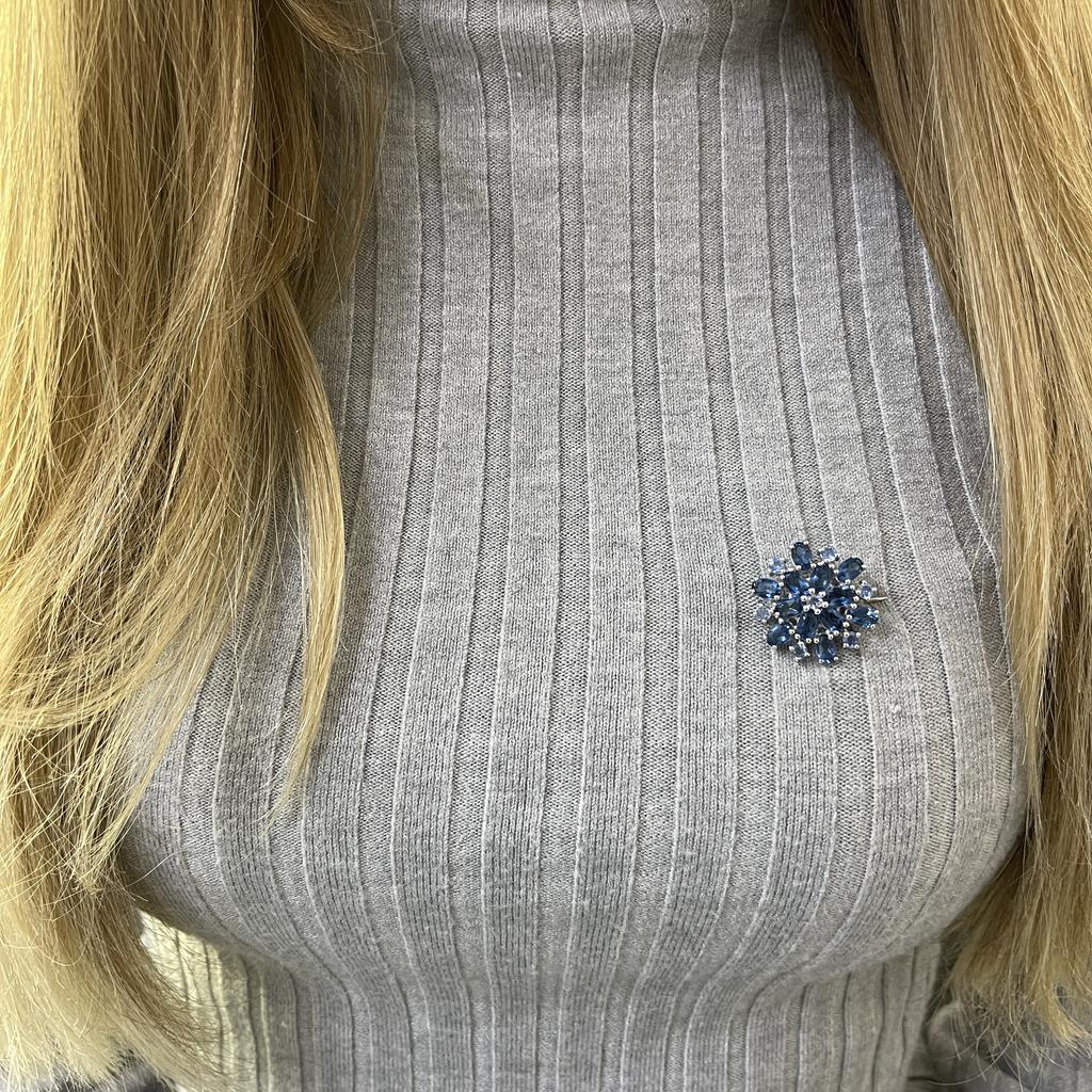 Silver Brooch with Artificial Tanzanite Nano 5.675ct (2112167)