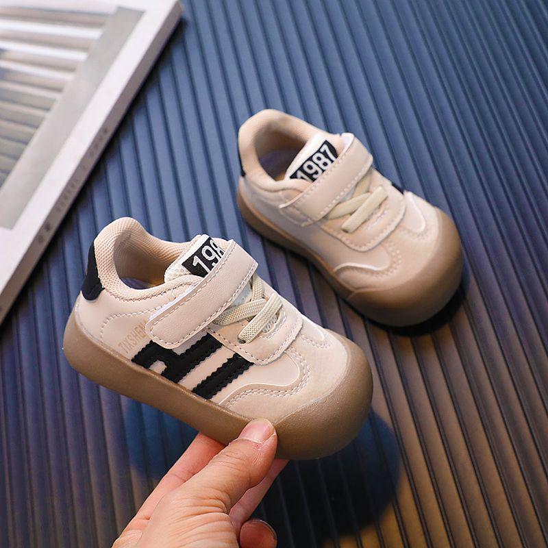 2024 Весна/Осень Водонепроницаемые Кожаные Кроссовки для Малышей 0-4 Лет, Нескользящая Обувь для Малышей на Мягкой Подошве