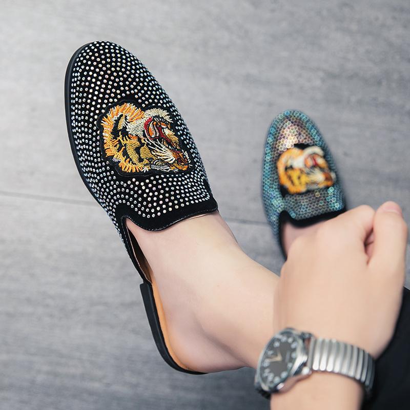 Новый дизайн, модные туфли с вышивкой тигра для мужчин, удобная повседневная кожаная обувь, мужские полуботинки класса люкс Zapatos Hombre