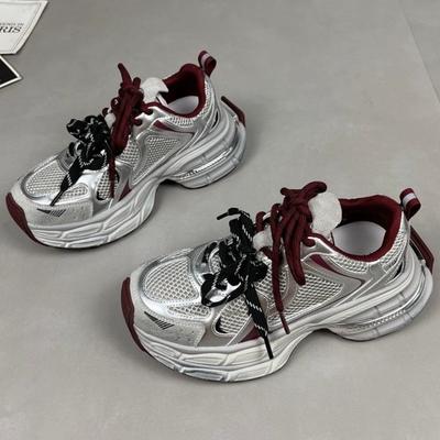 Женская обувь – Кроссовки