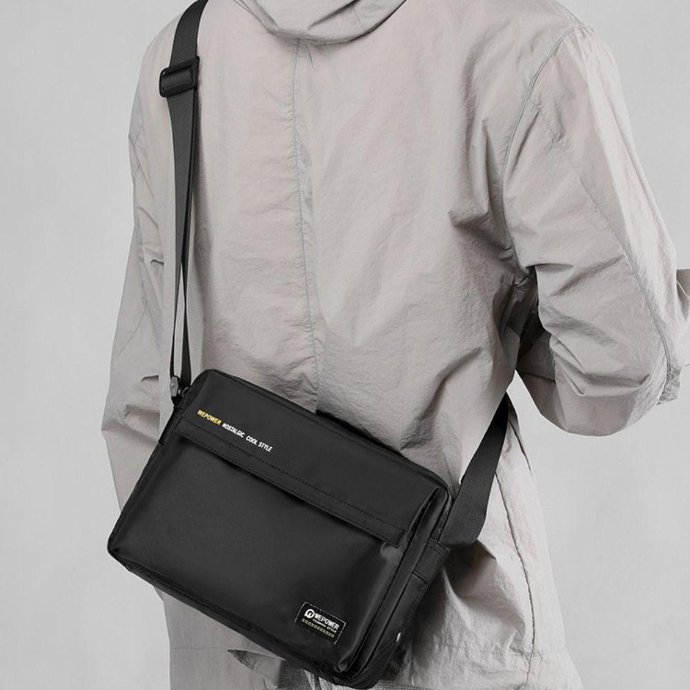 Large Capacity Men's Shoulder Bag Fabric Nylon Crossbody Bag Casual Man Messenger Bag Hiking
