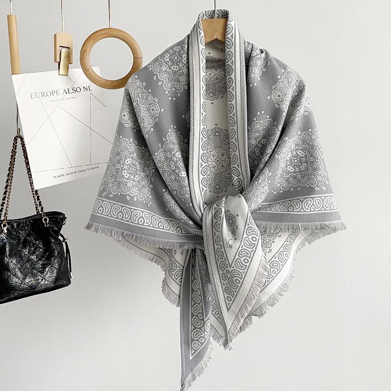 Office Imitation Cashmere Shawl Blanket Autumn And Winter Warm Scarf Women'S Shawl Triangular Scarf