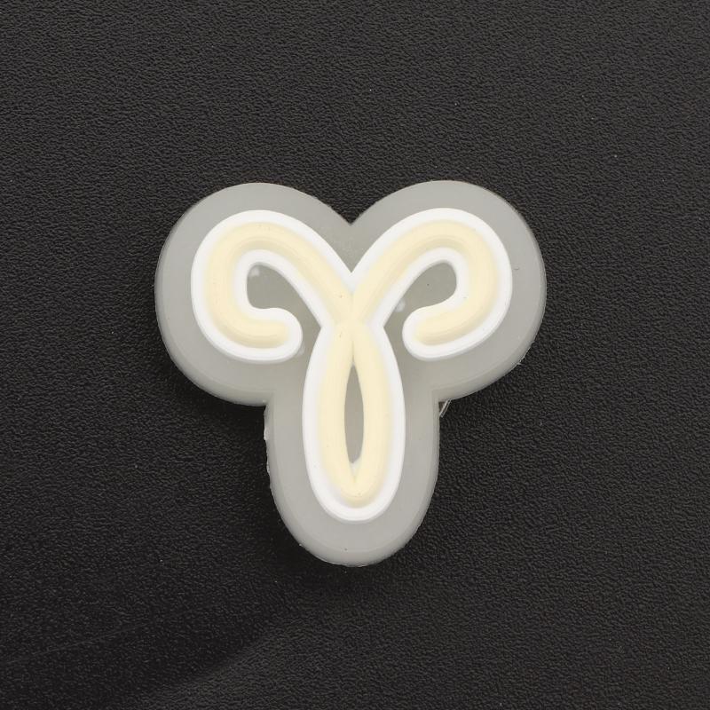 Новые светящиеся в темноте значки для обуви, светящийся набор значков для сабо, сандалий, украшение для обуви, сделай сам для мужчин, женщин, детей, 1 шт.